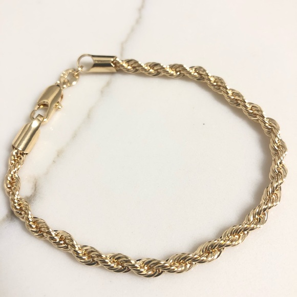 Jewelry - 18k Gold Filled Rope Bracelet